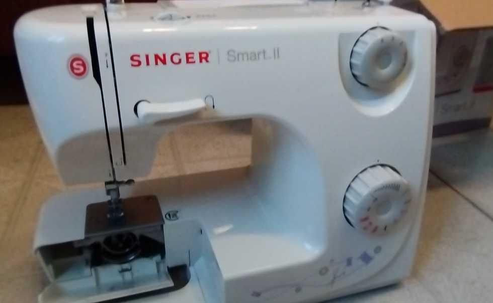 Продавам нова шевна машина Singer Smart II