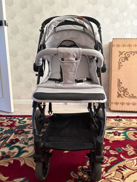 Продам коляску новая