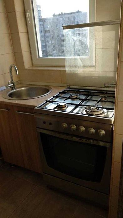 Garsoniera de inchiriat - Rahova Petre Ispirescu - 5 min tramvai 32