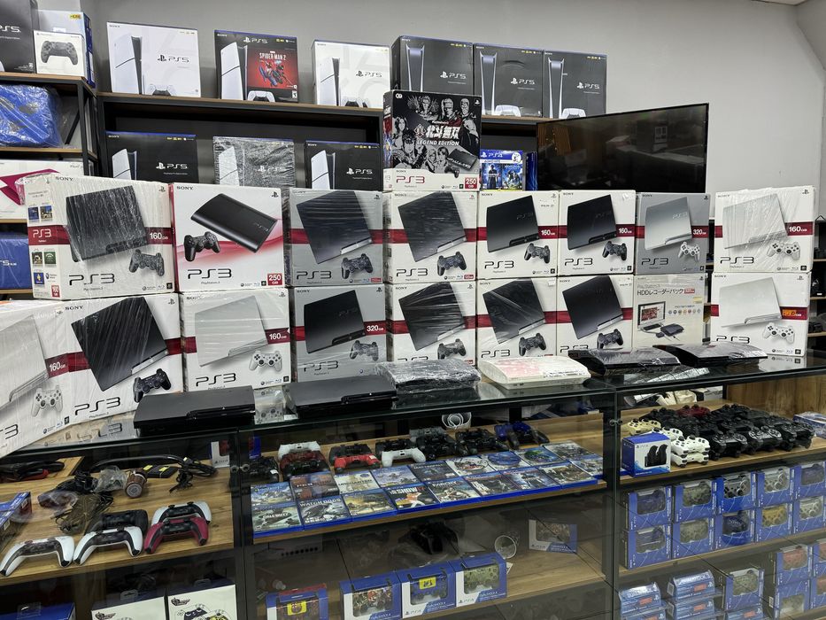 Ps 3 Slim  Yaponiya deyarli yengi Bunaqa aprat juda kam 1 ta jostik