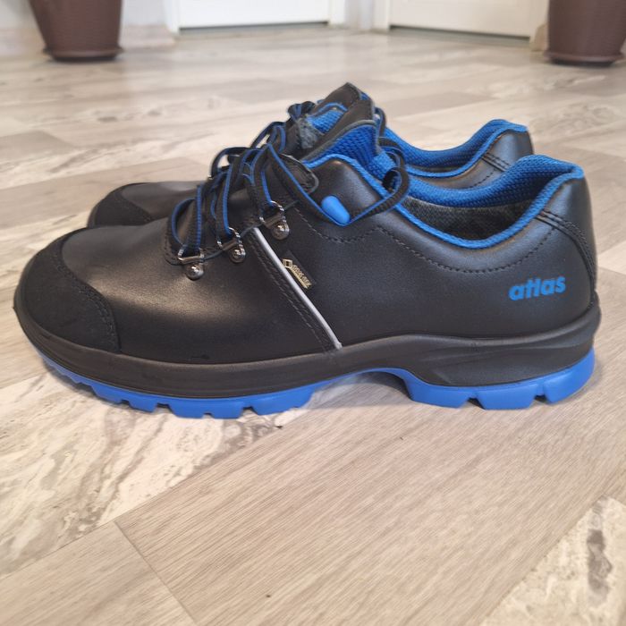 Bocanci de lucru cu bombeu Atlas Gore-Tex nr 43 noi