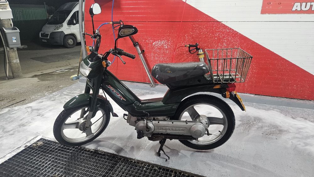 Vând peugeot fox 2 t