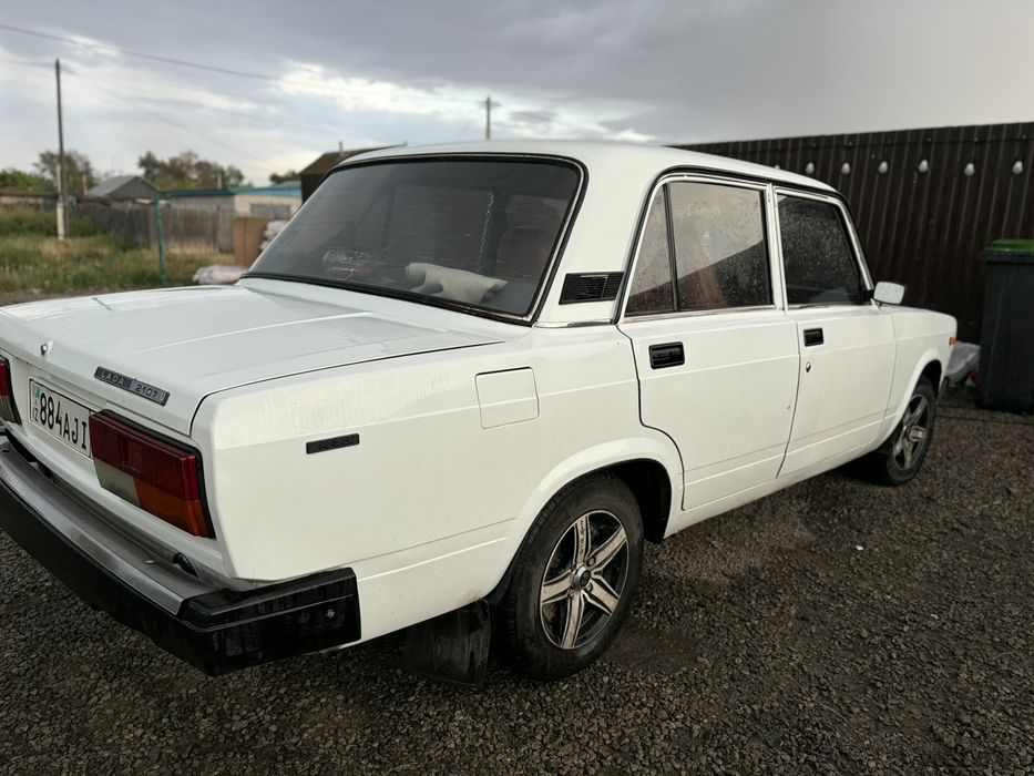 Продам ваз лада  2107
