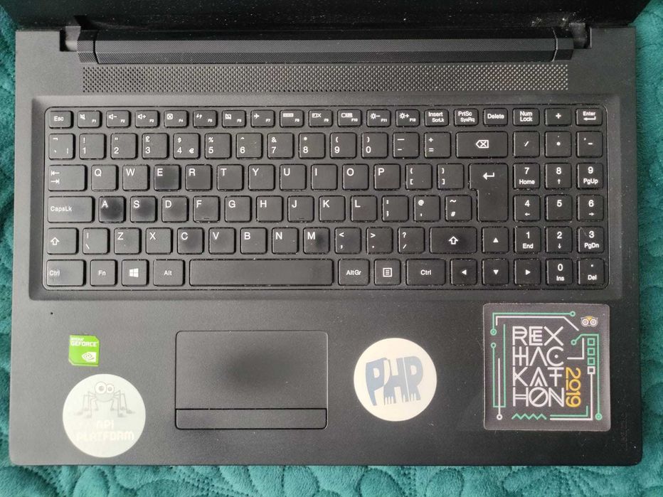 Laptop Lenovo IdeaPad 100-15IBD – Pentru piese (cu încărcător). (Model Name: 80QQ, cod MTM: 80QQ0052RI).