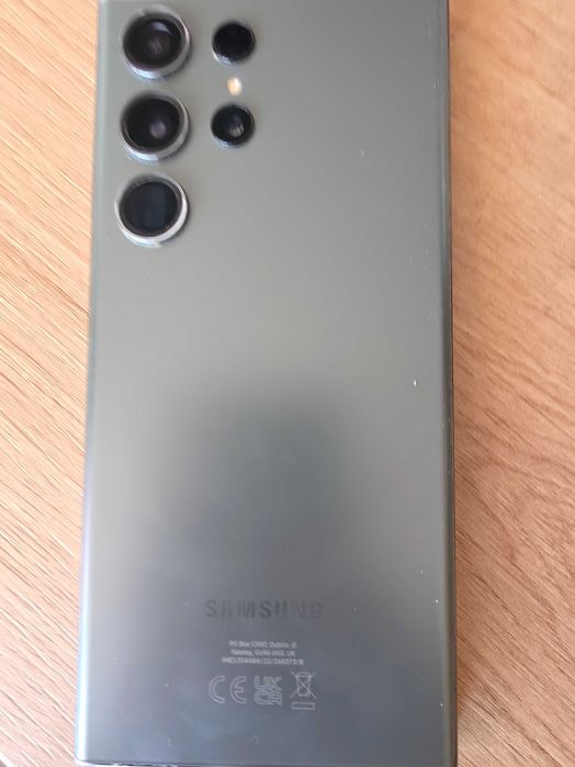 Продавам Samsung Galaxy S23 Ultra