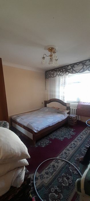 Srochni sotiladi 4 xona