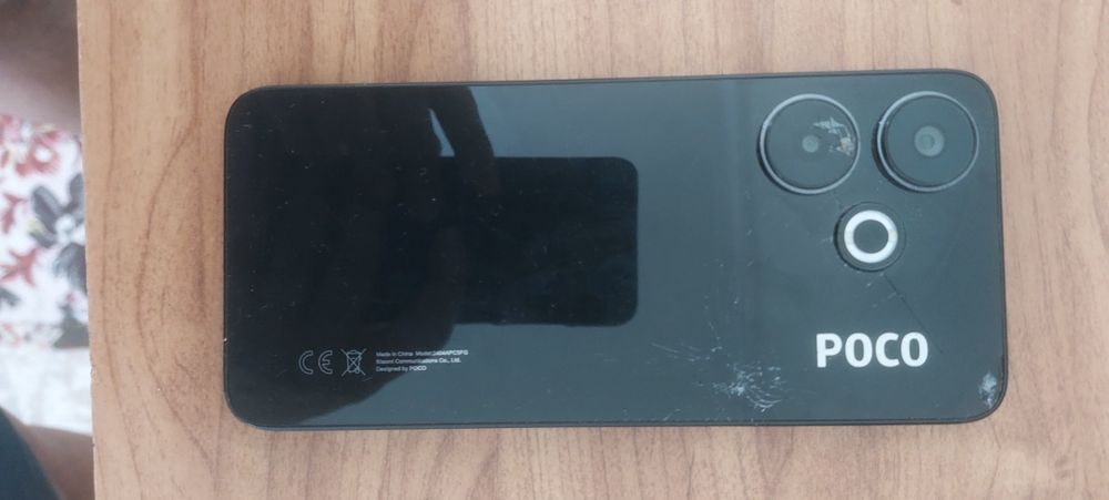 Poco m6 gb256 operativka 8gb