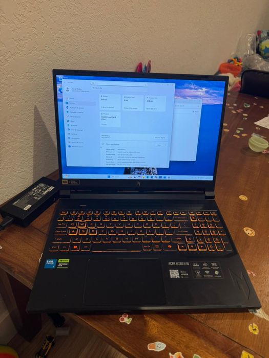 Игровой ноутбук Acer nitro V16