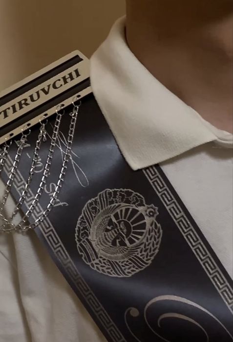 Bitiruvchi Lenta tayorlab beramiz. xar qanday miqdorda donagaham