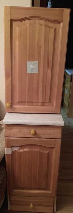 Продам кухонный гарнитур б/у.