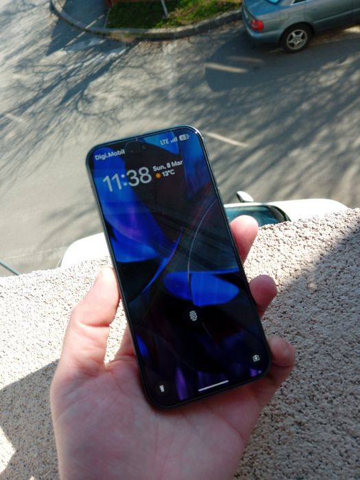 V / S Google Pixel 9 Pro Black