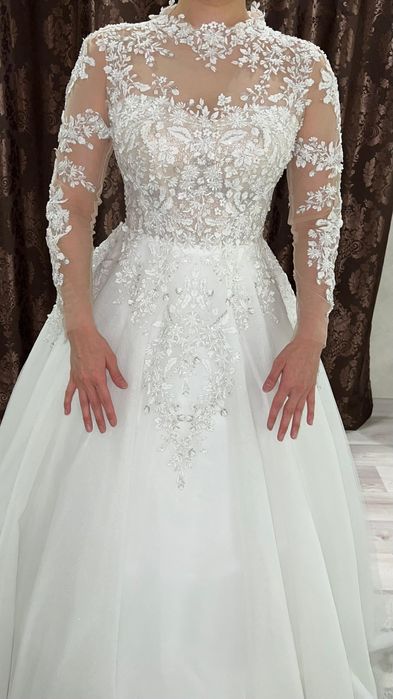 Платье свадебное