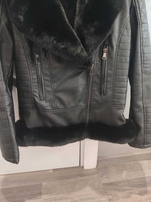 Дамско кожено яке с пух