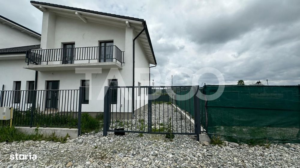 Casa de tip duplex cu curte libera 195 mp acces 2 strazi Mohu Sibiu