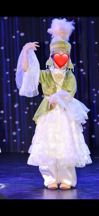 Казахский наряд