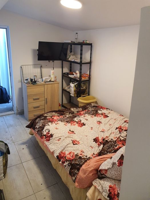Închiriez cameră la curte – Sector 3, Șoseaua Gării Cățelu, lângă Parcul Pantelimon
Preț
900 lei/lună + cheltuieli de întreținere