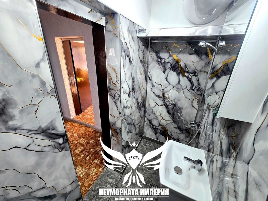 Под наем широк тристаен/четиристаен 125кв в гр.Асеновгрд кв.стадиона