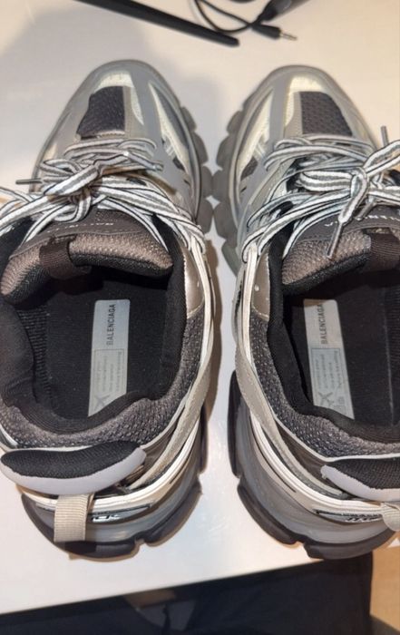 Balenciaga track led