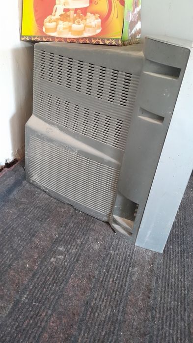 Tunercha qoysa iwlaydi hamma joyi tax