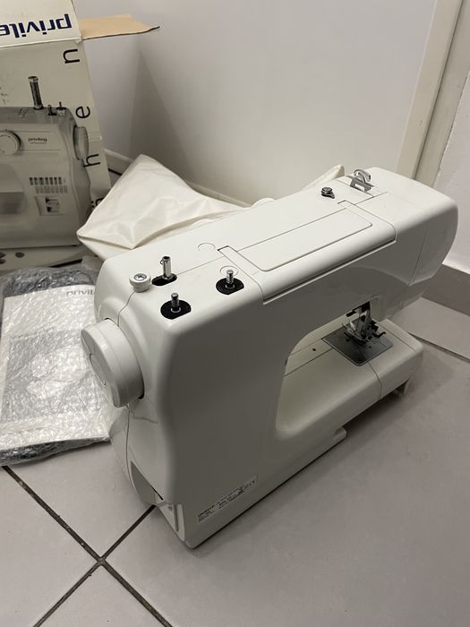 Masina de cusut Privileg