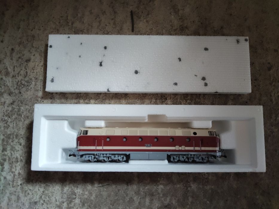 Trenulete electrice locomotive