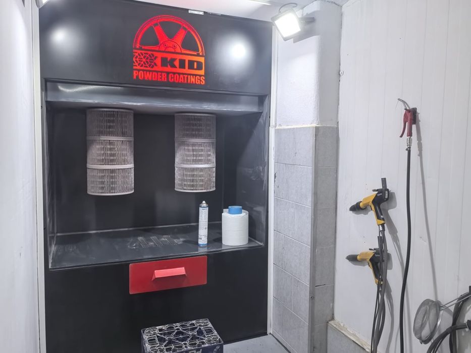 Vand Cabina Vopsire in camp electrostatic