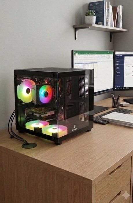 Продам срочно кейс Intel i3-10100f RX5500 RAM 8 SSD 256