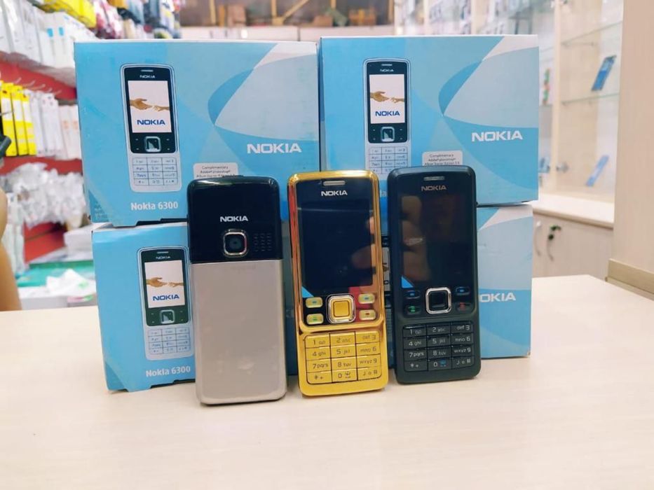 Кнопочные телефоны, Простушка, Телефоны