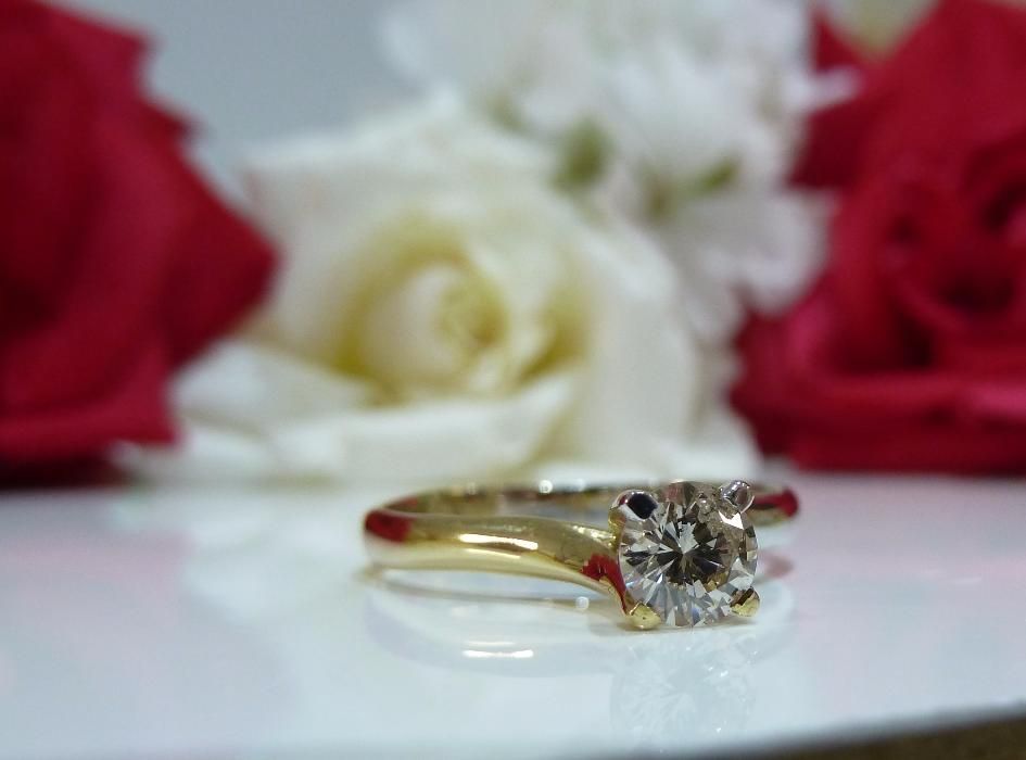 Inel logodna aur 14k cu diamant 0.38ct