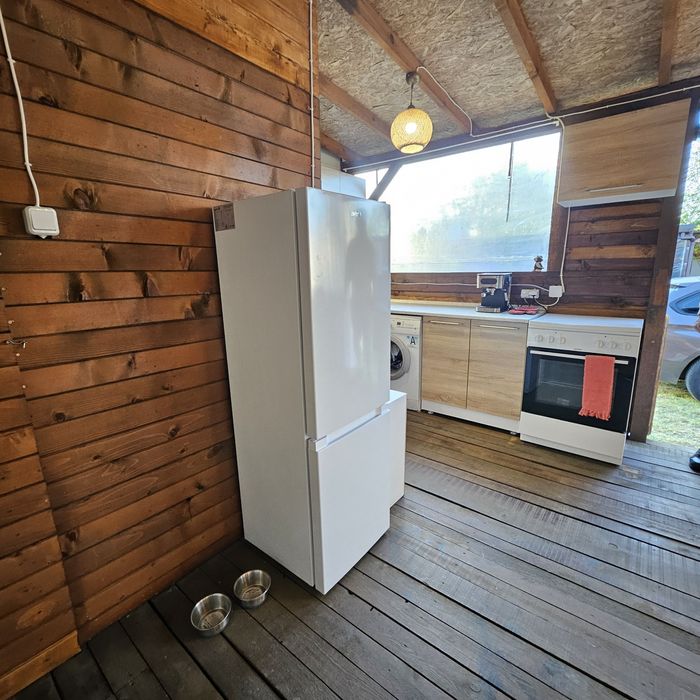 1 нощувка подарък през Юни в Summer Caravans
