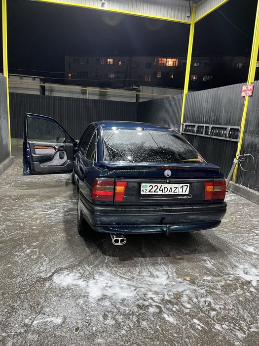 Opel vektra 1995 срочно