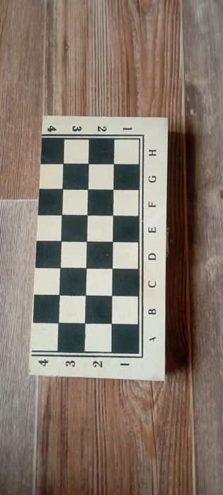 Продам карманные шахматы