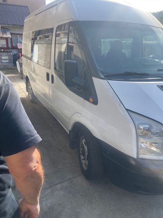 Ford transit 2.2 2007 pentru dezmembrat