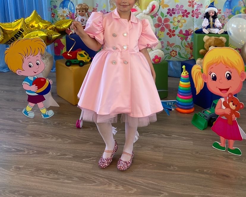 Платье на девочку