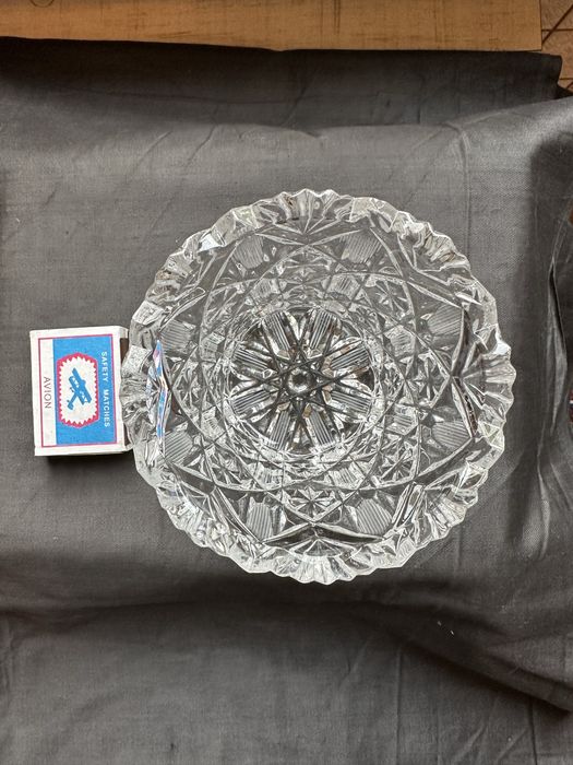 Вазочка хрустальная маленькая