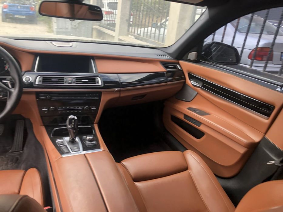 Individual Салон/седалки Bmw 7 F01/02 Long дълга база
