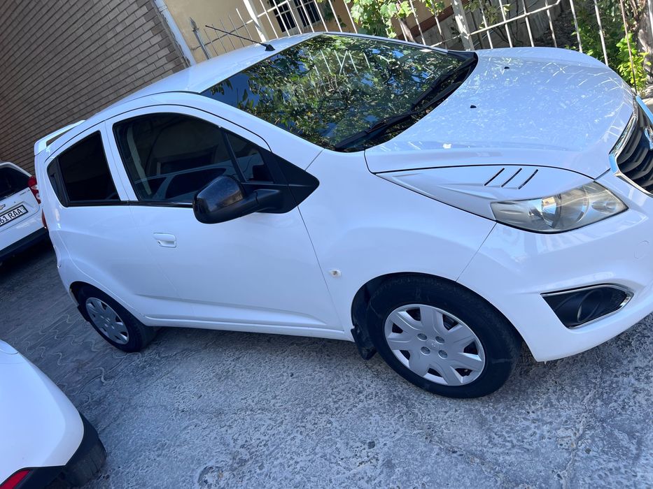 Spark vikup nasiyaga bank emas