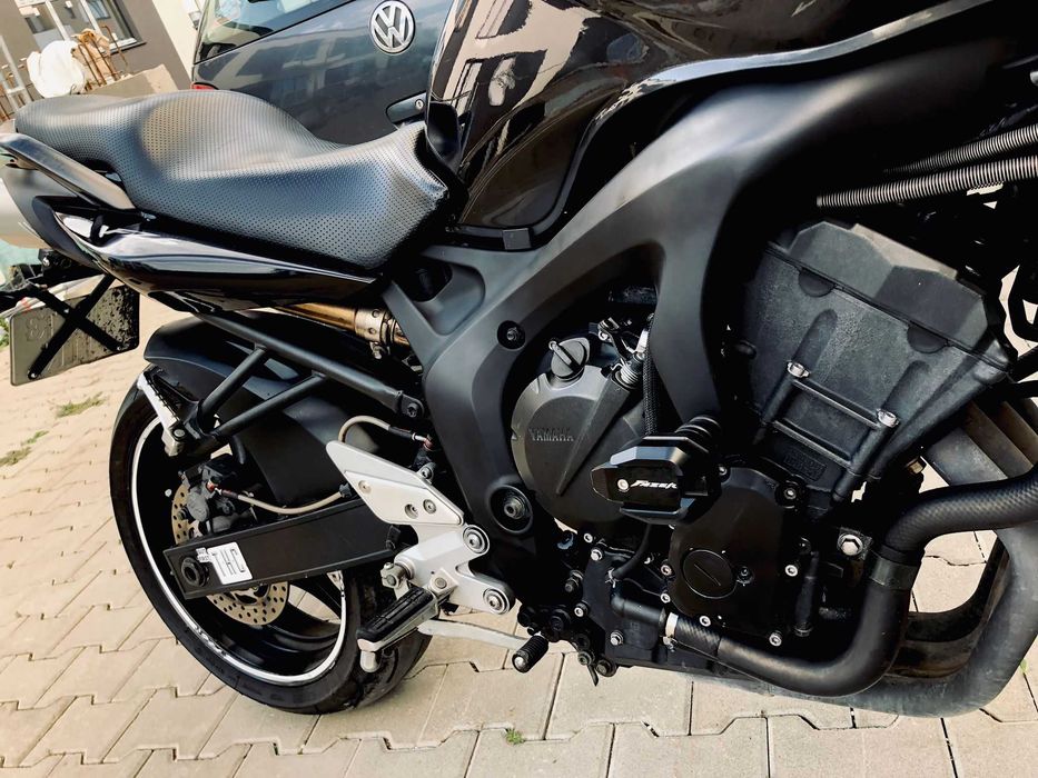 Motocicleta yamaha 600