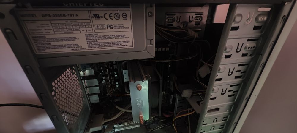 Компьютер рабочий 4gb озу, без диска, Athlon 2 ядра