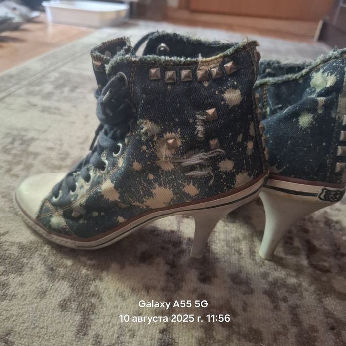 Женская.   обувь