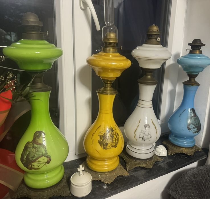 Lampi de masa vechi petrol colectie