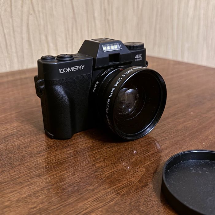 Камера 4k  CCDR10