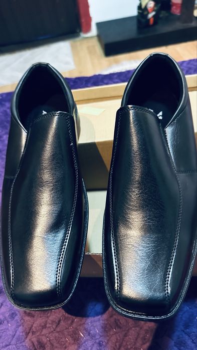 Pantofi barbati piele naturala noi in cutie