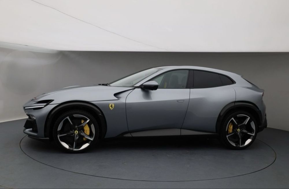Ferrari Purosangue 2026