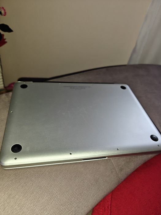 Macbook pro 9.2 12 GB RAM, 256 memorie interna SSD Samsung