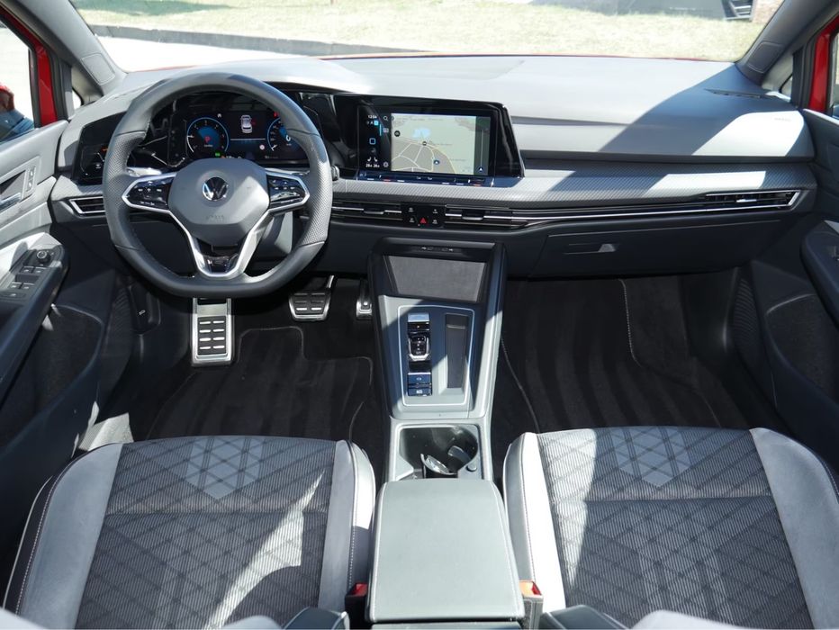 Dezmembrez VW Golf 8 2.0TDI, cod motor DTT