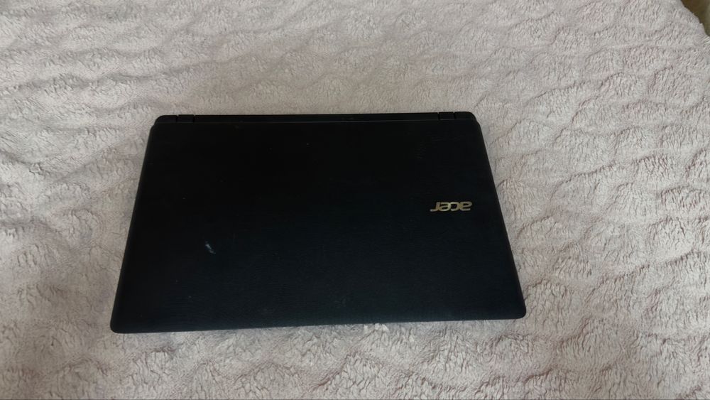 Ноутбук асер в хорошем состоянии