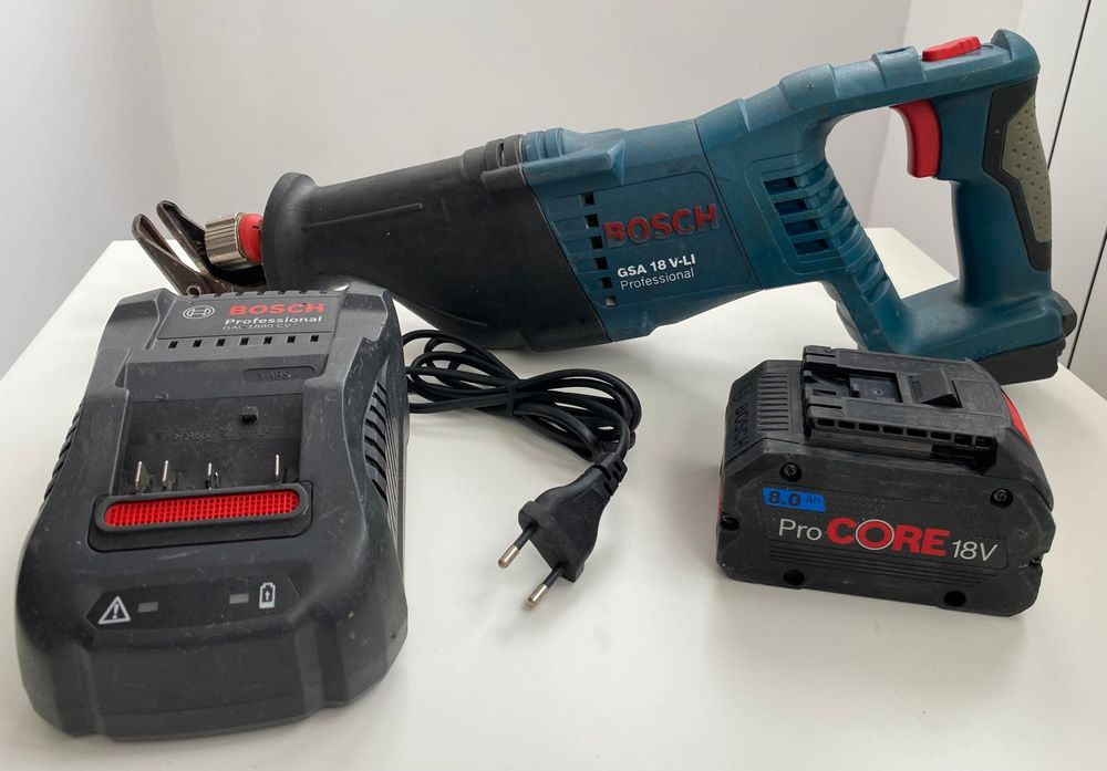 Bosch GSA 18 V-LI ProCORE 8Ah  GAL 1880 CV