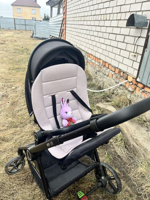 Продам детскую коляску