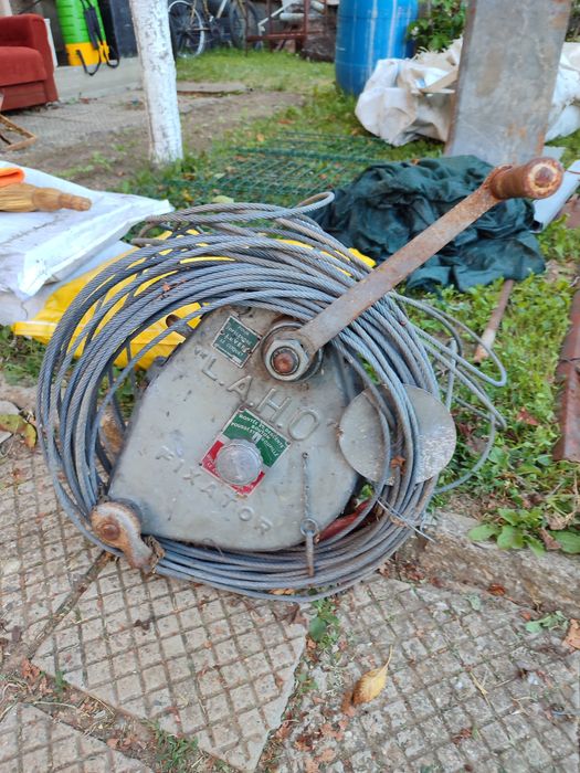 Лебедка антика ръчна